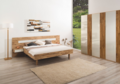 Trend Bett Cubaru in Eiche, Bettgestell in Eiche, Kleiderschrank in Eiche mit weißen Glastüren
